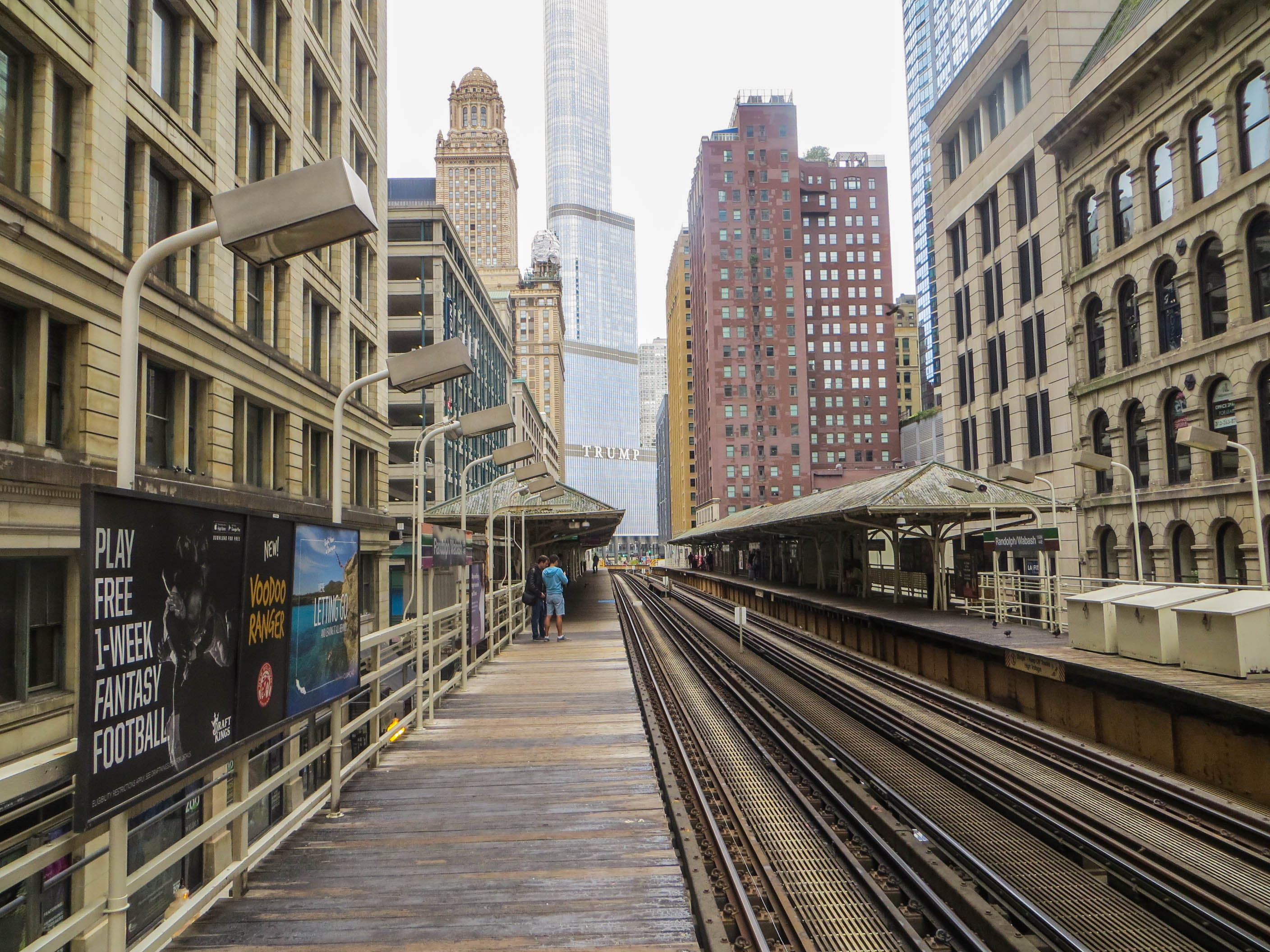 20170827_13_Randolph_&_Wabash_L_Station.jpg