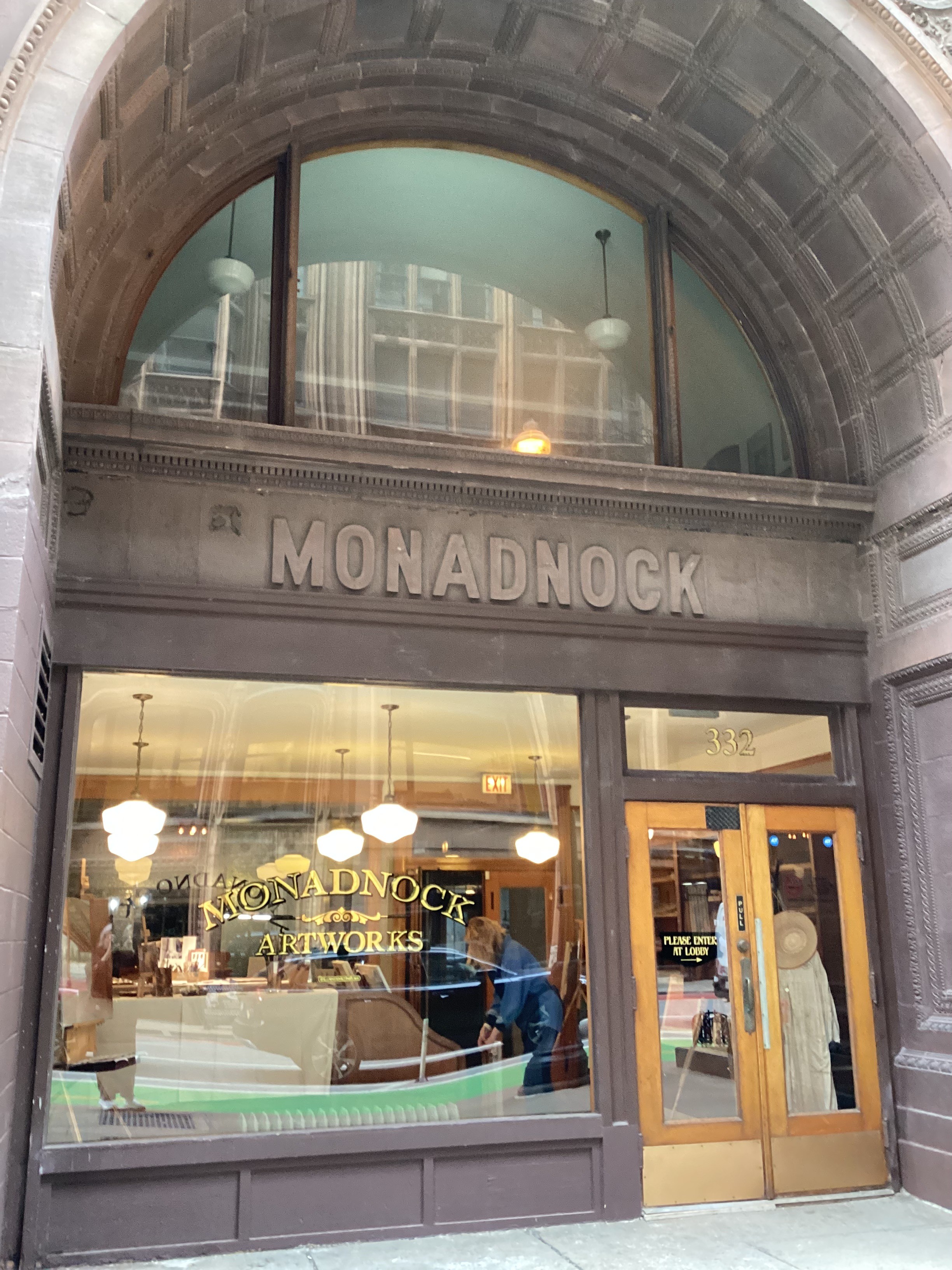 MonadnackBldg.6a0c11eb234e45.50954024
