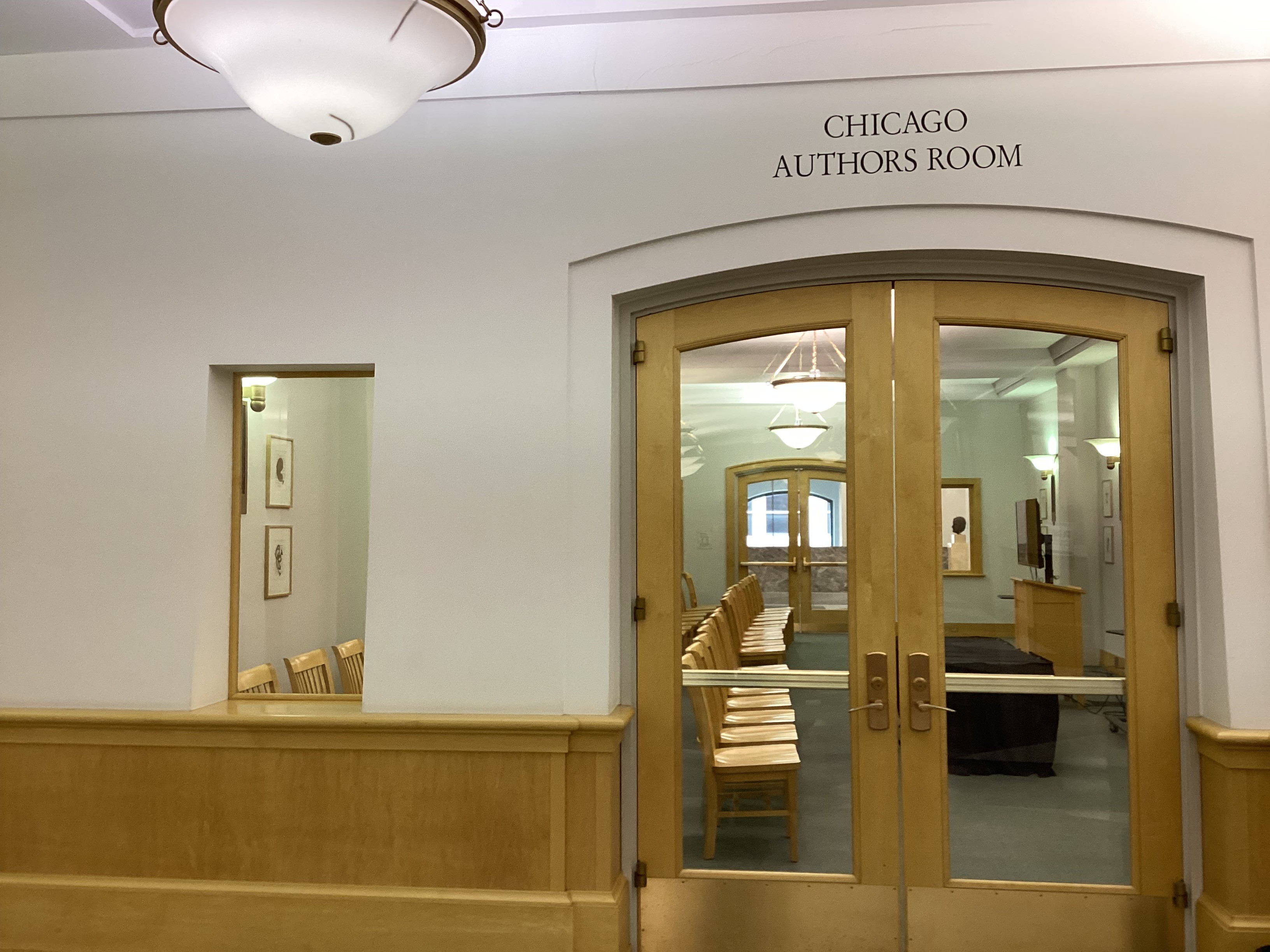 WashLib_ChicagoAuthorsRoom.6a0c0d9c61d864.55438864